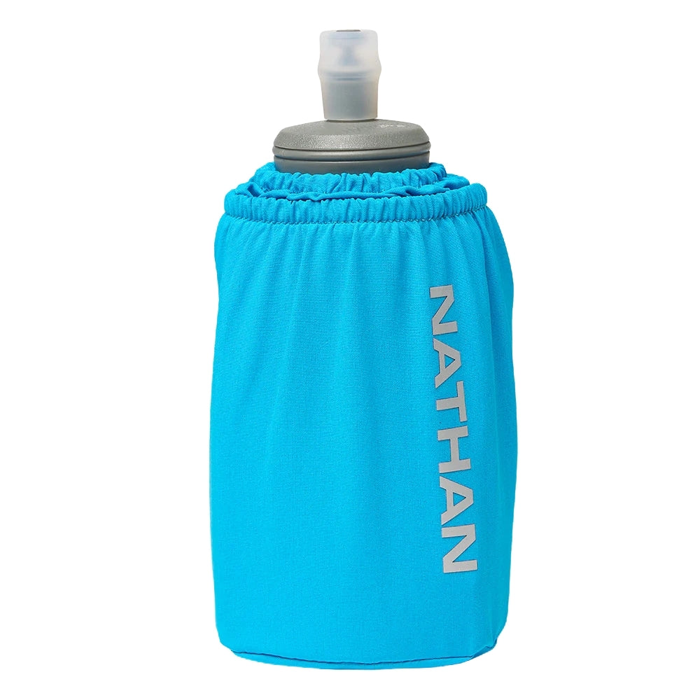 Nathan Pinnacle Soft Flask Handheld 18oz - BlackToe Running#colour_electric-blue-reflective-silver