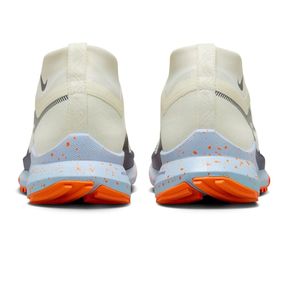 Nike Men's React Pegasus Trail 4 GORE-TEX Men's Shoes - BlackToe Running#colour_sea-glass-purple-ink-total-orange
