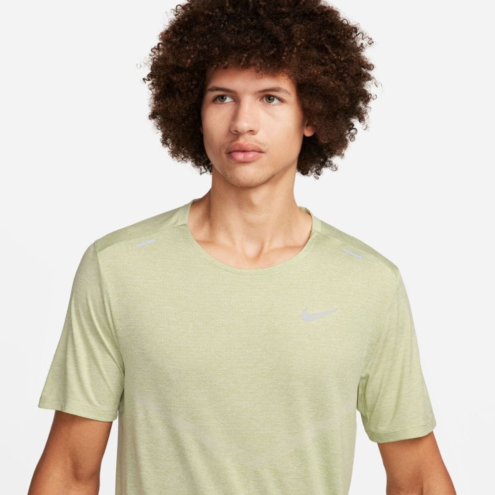 Nike Rise 365 Men's Dri-FIT Short-Sleeve Running Top Men's Top - BlackToe Running#colour_olive-aura-reflective-silver