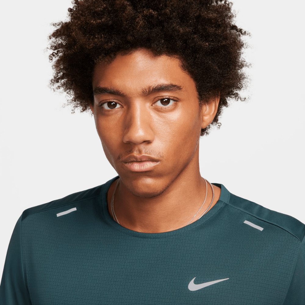 Nike Rise 365 Men's Dri-FIT Short-Sleeve Running Top Men's Top - BlackToe Running#colour_deep-jungle-reflective-silver