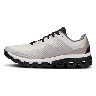 On Running Men's Cloudflow 4 Distance - BlackToe Running#colour_white-black