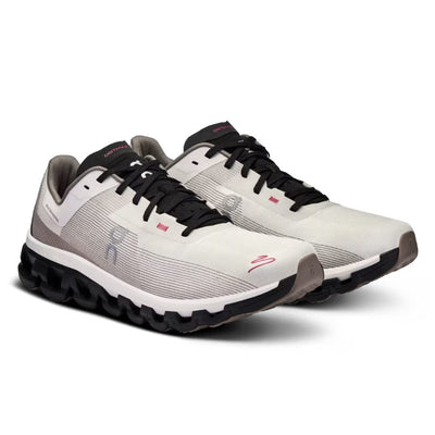 On Running Men's Cloudflow 4 Distance - BlackToe Running#colour_white-black