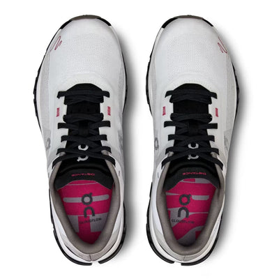 On Running Women's Cloudflow 4 Distance - BlackToe Running#colour_white-black