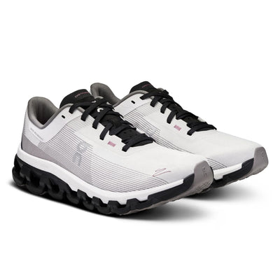 On Running Women's Cloudflow 4 Distance - BlackToe Running#colour_white-black