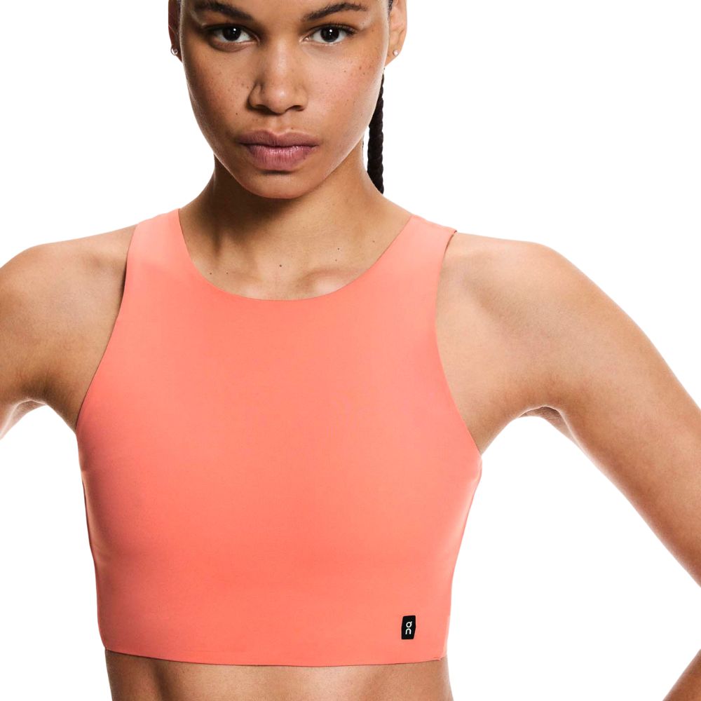 On Women's Core 2-In-1 Crop - BlackToe Running