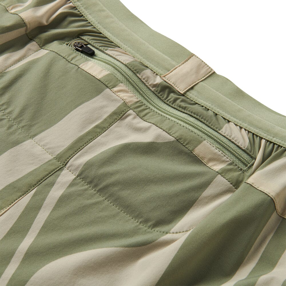 Roark Men's Alta 5inch Short - BlackToe Running#colour_chaparral