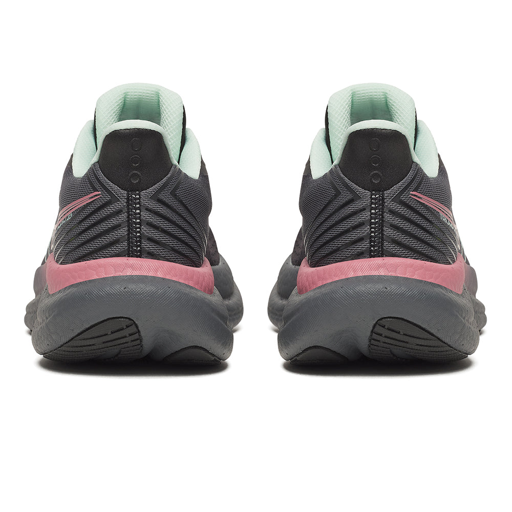 Saucony Women’s Triumph 23 - BlackToe Running