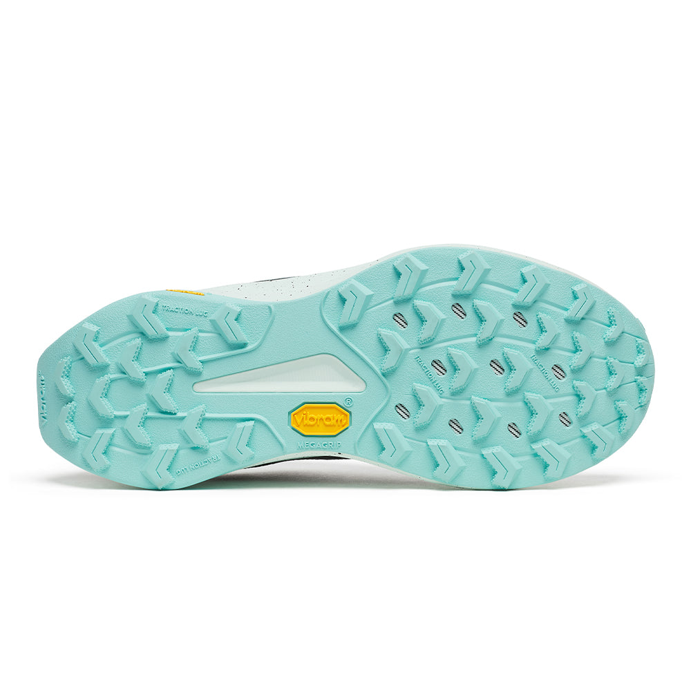 Saucony Women's Peregrine 16 GTX - BlackToe Running