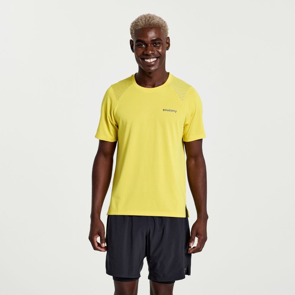 Saucony Men's Elevate Short Sleeve Men's Tops - BlackToe Running#colour_sulphur