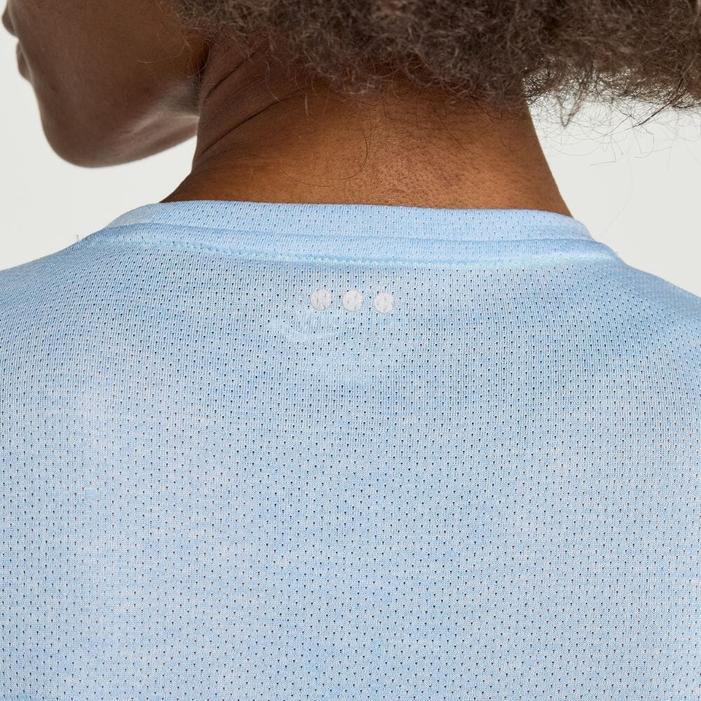 Saucony Women's Re-Imagined Stopwatch Short Sleeve Women's Tops - BlackToe Running#colour_ether-heather