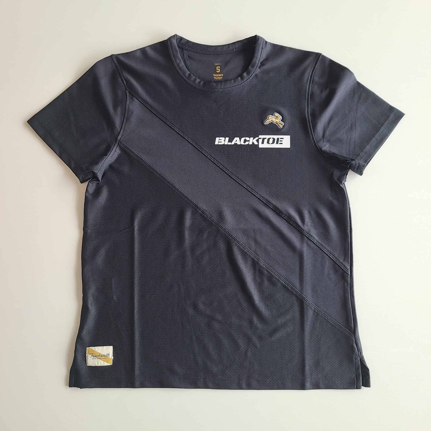BlackToe Tracksmith Women's Van Cortlandt Tee Women's Tops - BlackToe Running - Extra Small 