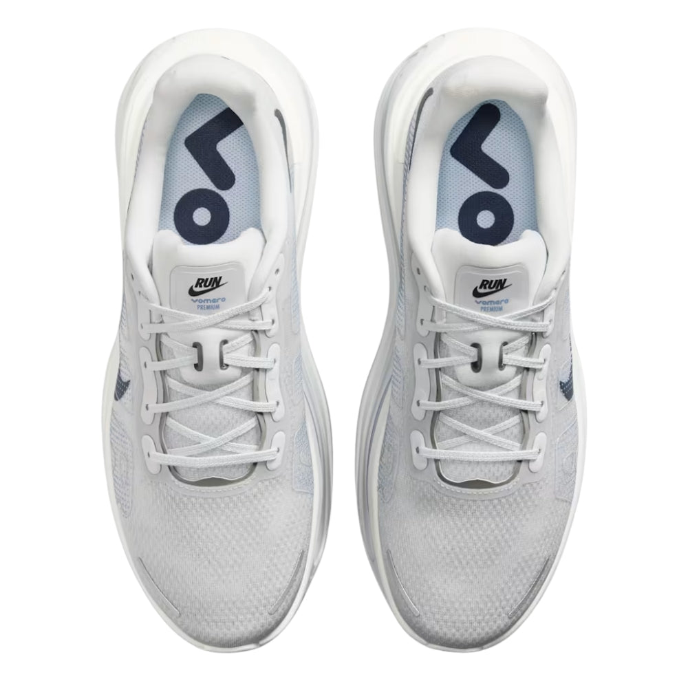 Nike Men's Vomero Premium - BlackToe Running#colour_off-white-dark-obsidian-grey-fog