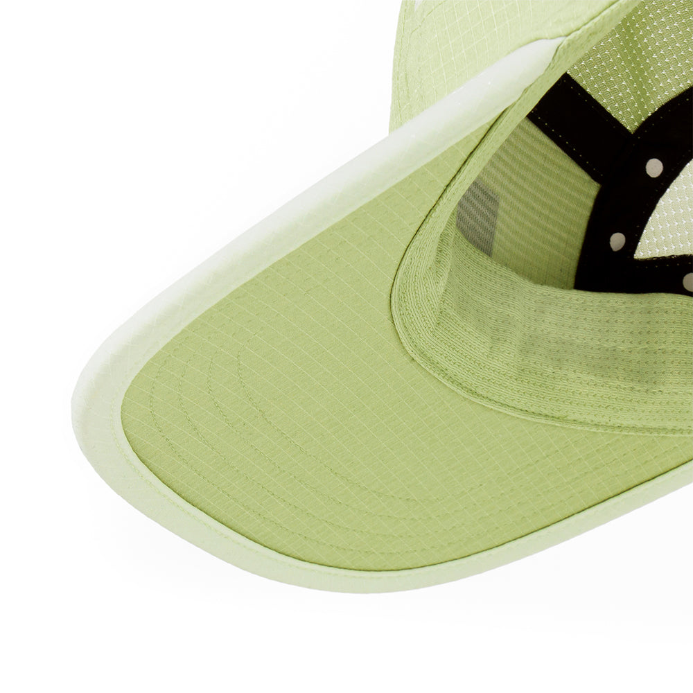 Ciele GOCap Field Iconic Bar - BlackToe Running#colour_tarragon-fava