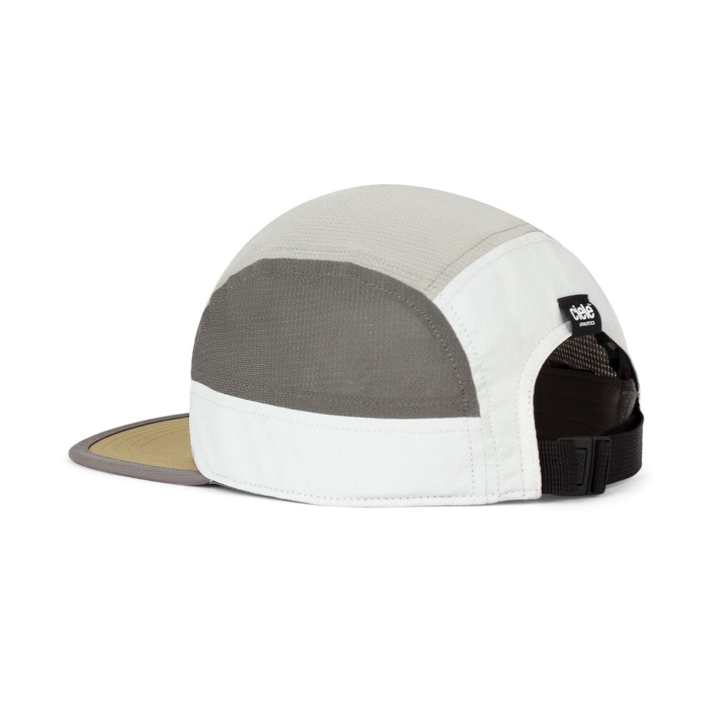 Ciele GOCap Field Iconic Bar - BlackToe Running#colour_light-grey-shadow