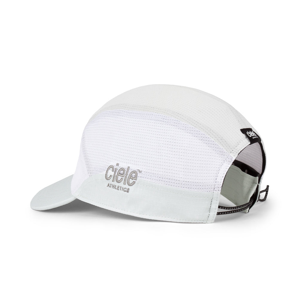 Ciele FSTCap SC Field Iconic SL - BlackToe Running#colour_white-light-grey