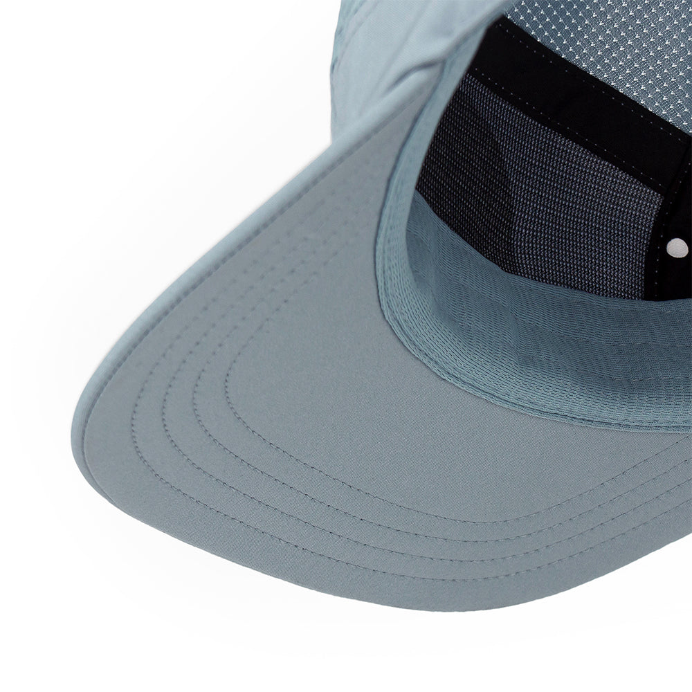 Ciele GOCap Comp Century - BlackToe Running#colour_ninety-chambray