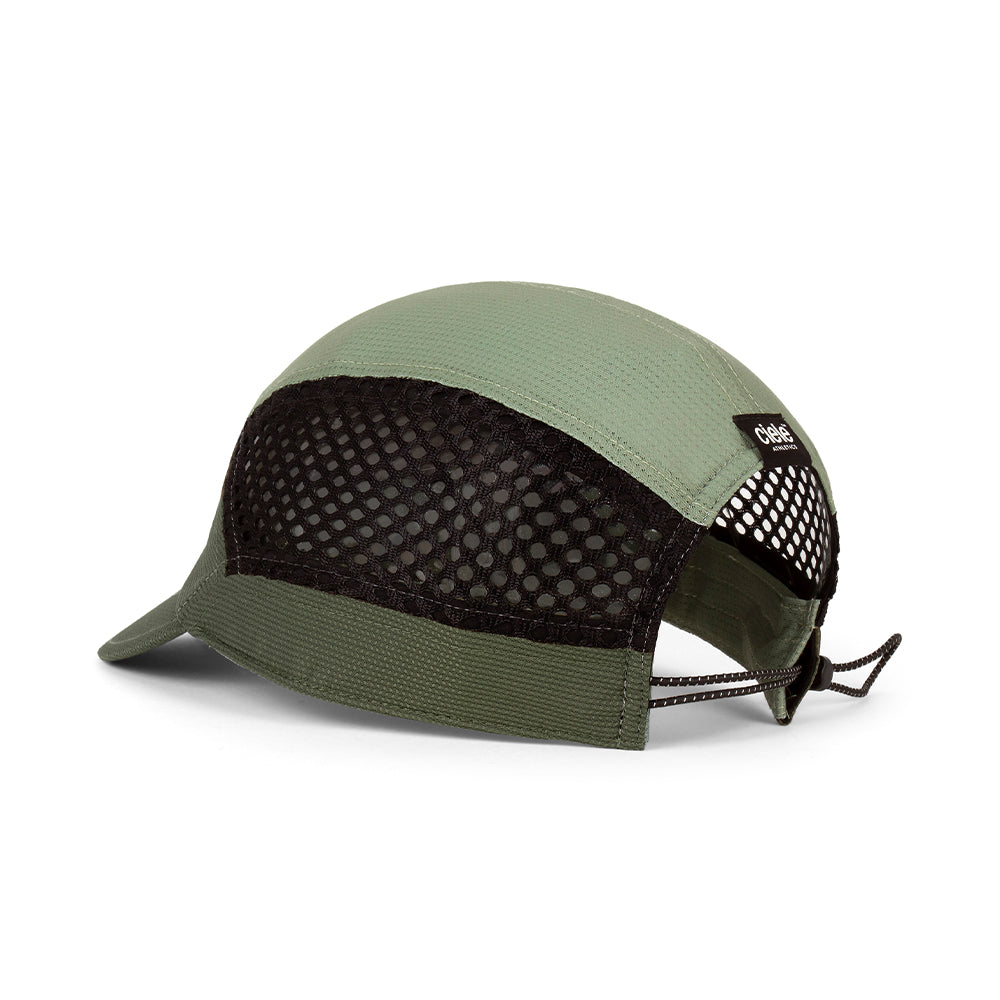 Ciele FSTCap SC Short Brim EQ Iconic Bar SL - BlackToe Running#colour_olive
