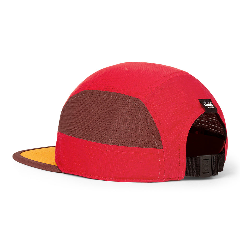 Ciele GOCap Field Iconic Bar - BlackToe Running#colour_red-andorra