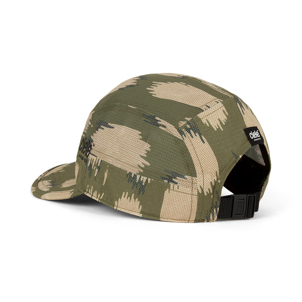 Ciele GOCap SC Field AllOverPrint Cheetah - BlackToe Running