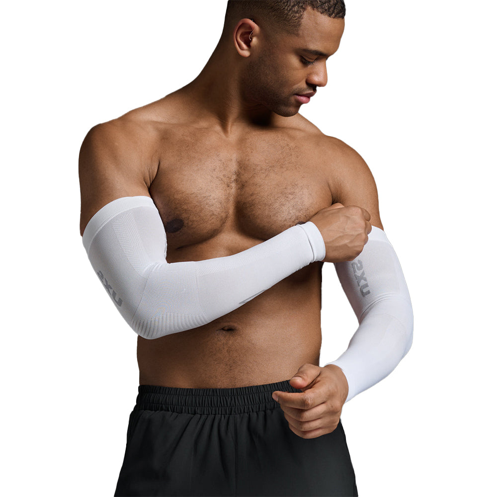 2XU Flex Compression Arm Sleeves - BlackToe Running