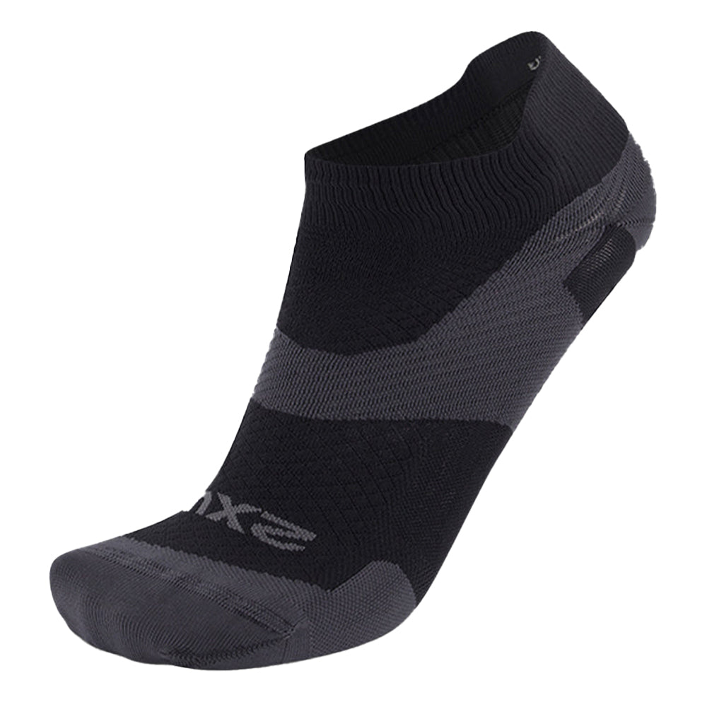2XU Vectr Ultralight Cushion 1/4 Crew Compression Socks - BlackToe Running#colour_black-titanium