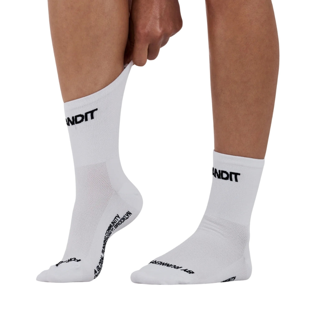 Bandit Running Lite Run Spring Motif Quarter Socks - BlackToe Running#colour_white-black