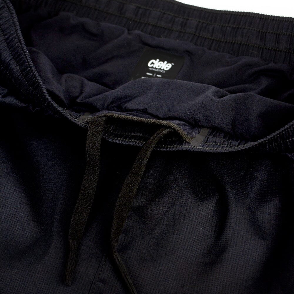 Ciele Women's AT 4" Brief Short - BlackToe Running#colour_shadowcast