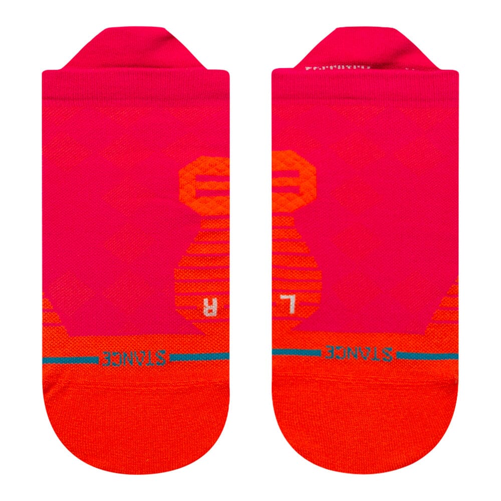 Stance Women's Run Quadrilateral Ultralight Cushion Tab Socks - BlackToe Running#colour_magenta