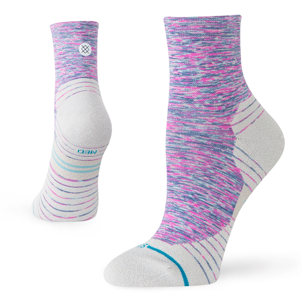 Stance Women's Marshy Light Cushion Quarter Socks - BlackToe Running