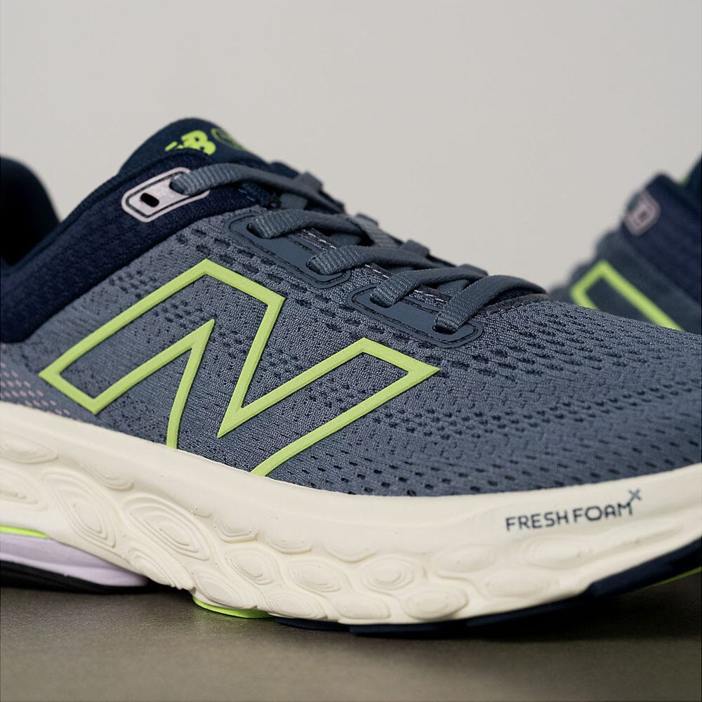 New Balance Women's Fresh Foam X 860v14 - BlackToe Running#colour_arctic-grey-sea-salt-bleached-lime-glo