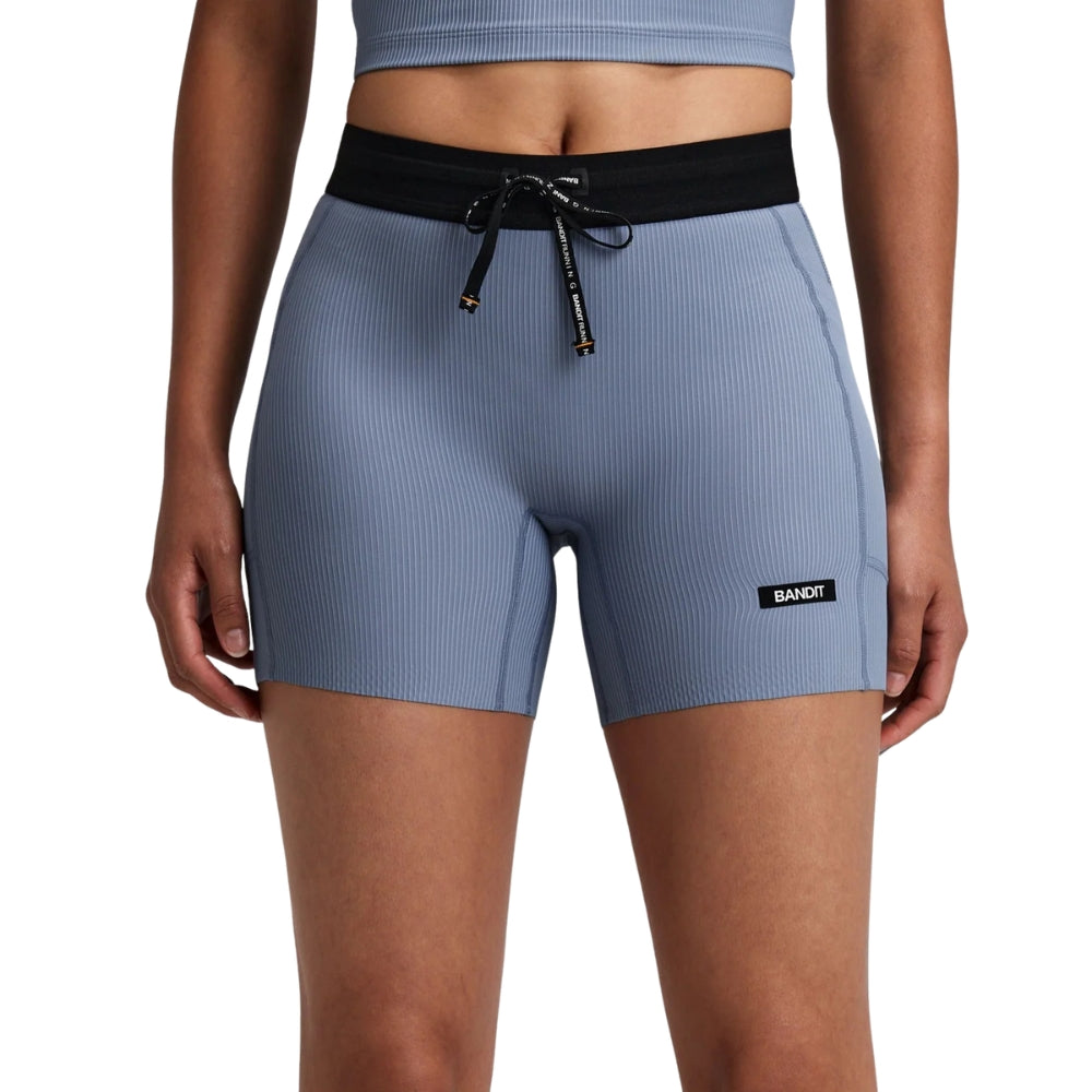 Bandit Women’s Striped Cadence 5" Compression Short - BlackToe Running#colour_pavillion-blue-steel-horizon