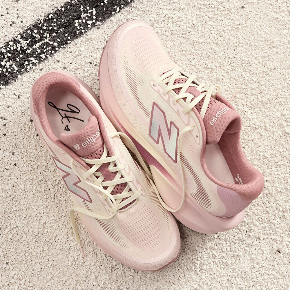 New Balance Women's Ellipse x Gabby Thomas - BlackToe Running