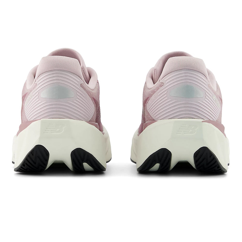 New Balance Women's FuelCell Rebel v5 - Black Toe Running#colour_stone-pink-rosewood