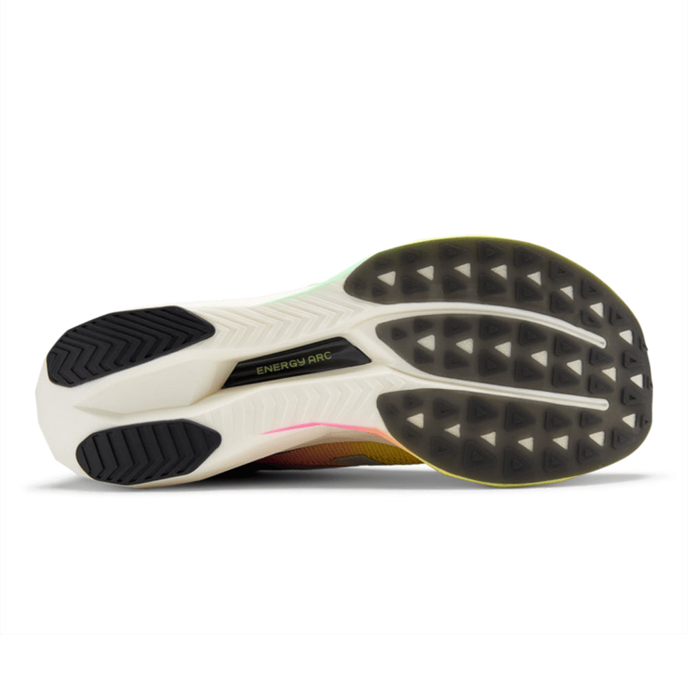 New Balance Women's FuelCell SuperComp Elite v5 - BlackToe Running