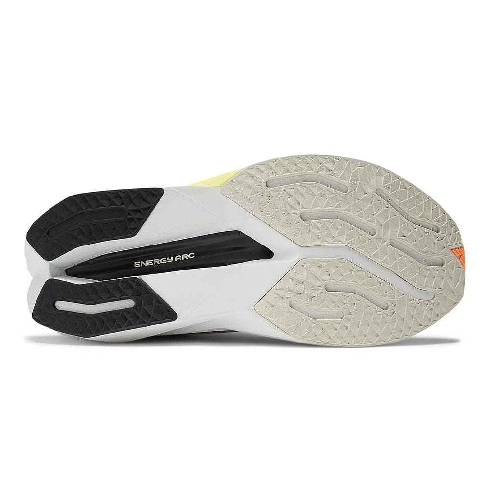 New Balance Women's FuelCell SuperComp Trainer v3 - BlackToe Running