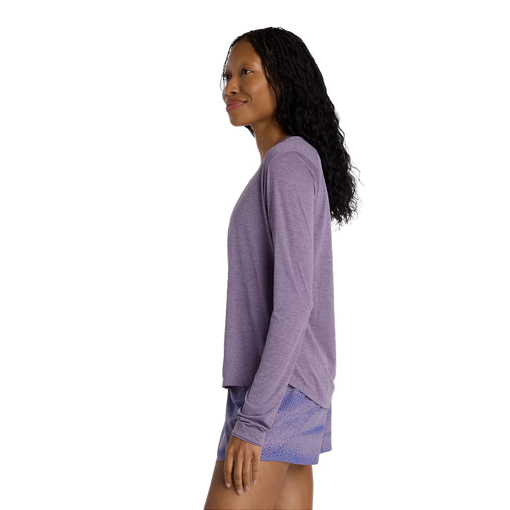 New Balance Women's Athletics Long Sleeve - BlackToe Running