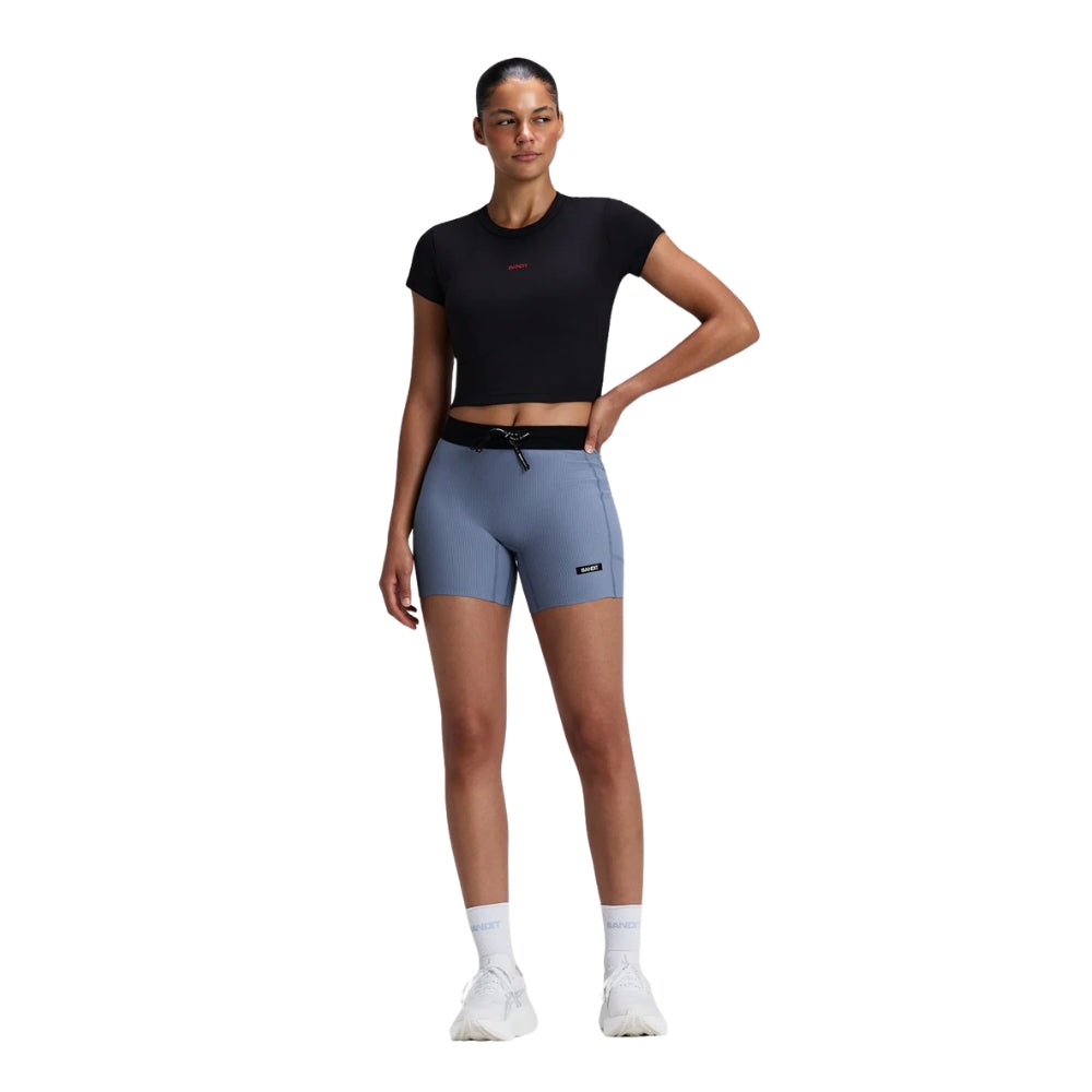 Bandit Running Women's Vituccia™ Cropped Performance Tee - BlackToe Running#colour_black