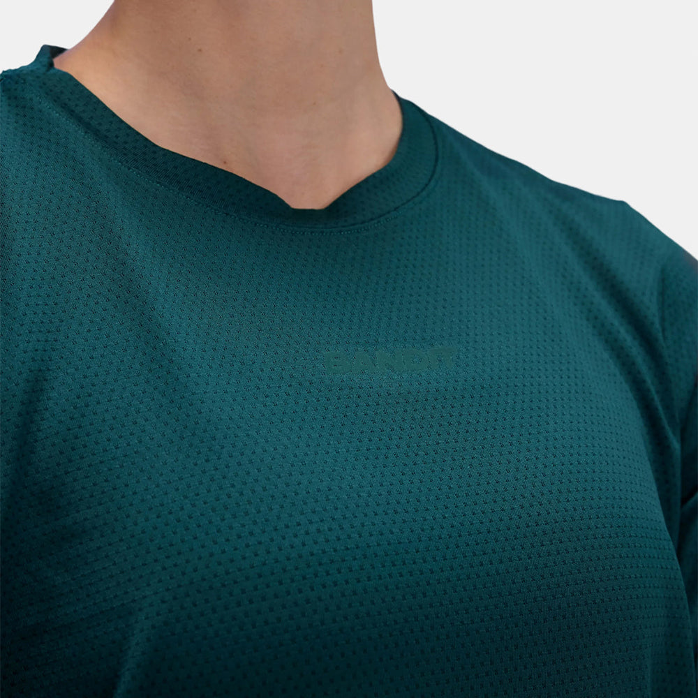 Bandit Running Women's Micromesh™ Long Sleeve Tee - BlackToe Running#colour_storm