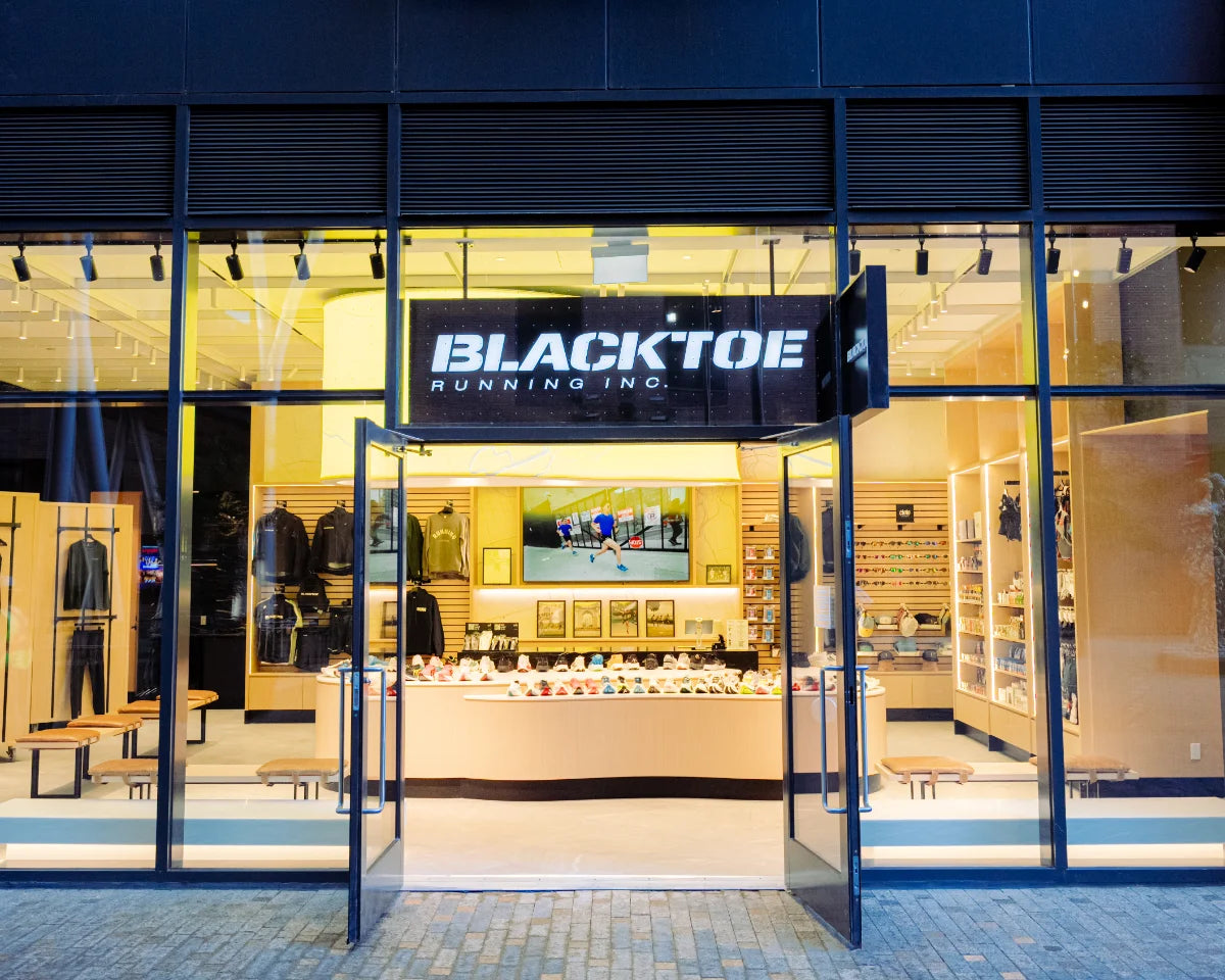 BlackToe Running storefront exterior