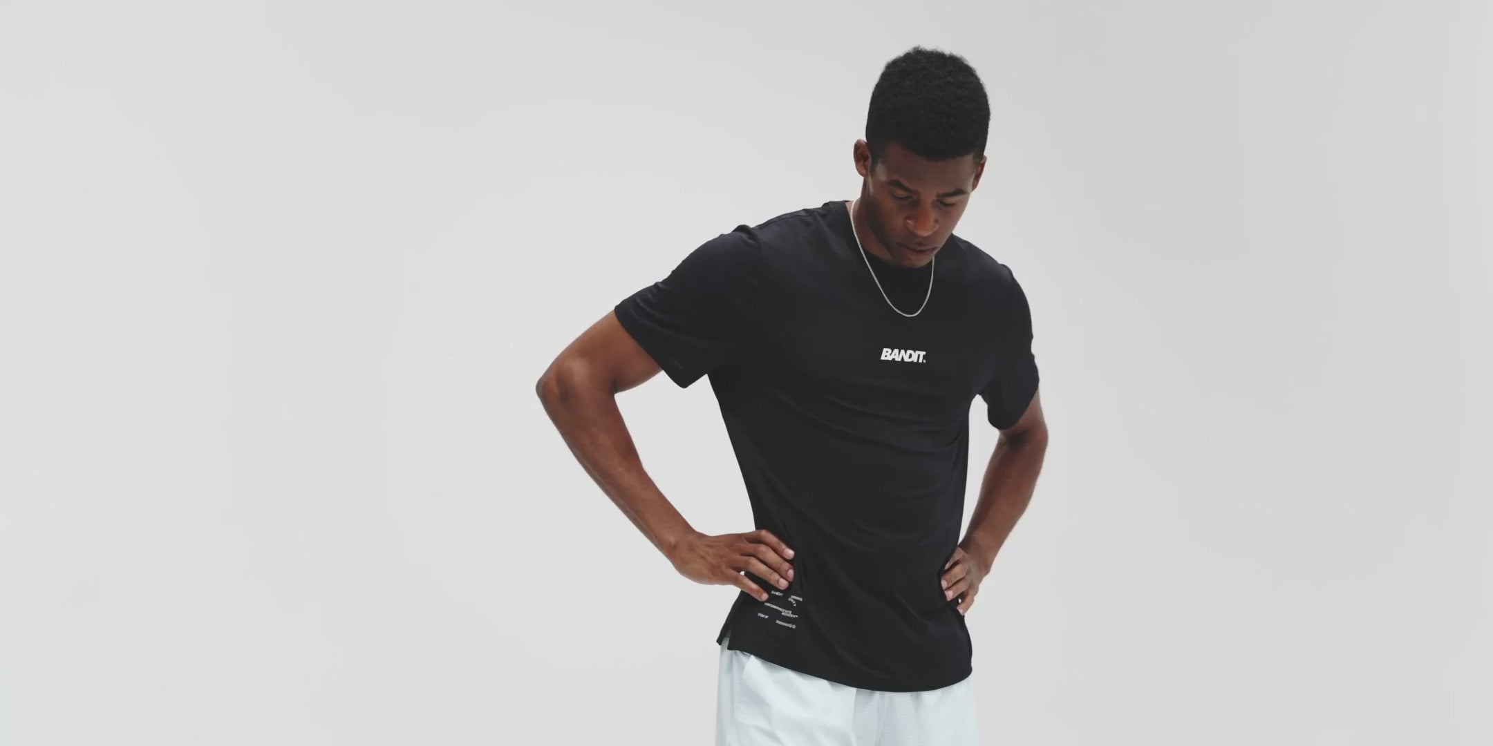 Bandit Running Men's Micromesh™ Run Tee - BlackToe Running#colour_black