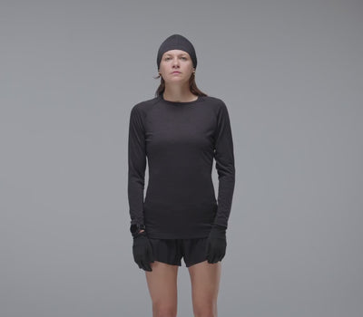 Soar Women's L/S Merino & Silk Base Layer - BlackToe Running#colour_dark-grey