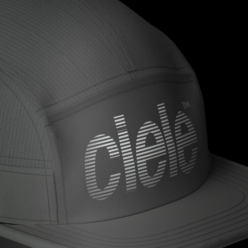 Ciele PYNCap - Standard Stripe - Ghost - BlackToe Running