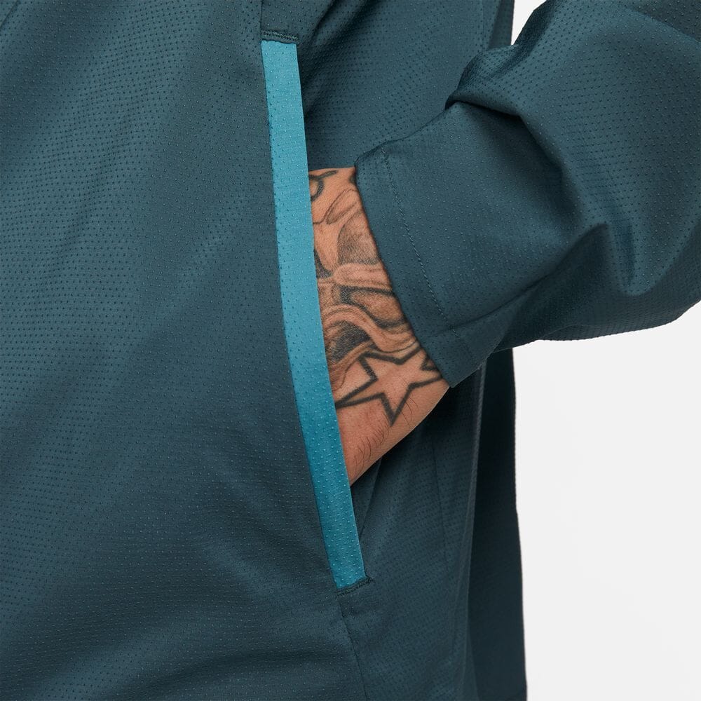 Nike Men's Windrunner Running Jacket Men's Tops - BlackToe Running#colour_mineral-teal-reflective-silver