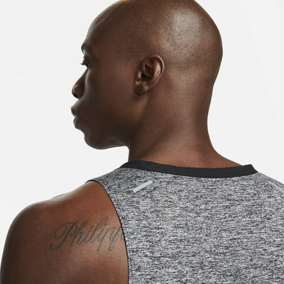 Nike Men's DryFit Rise 365 Tank Men's Tops - BlackToe Running#colour_black-heather-reflective-silver