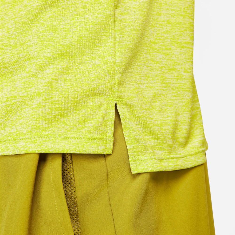 Nike breathe rise 365 top sale