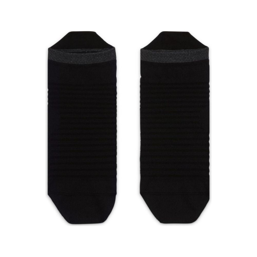 Nike Spark Light Weight Utralight Cushion No-Show Tab Socks - BlackToe Running#colour_black