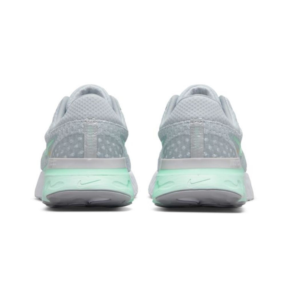 Nike Women's React Infinity Run Flyknit 3 - BlackToe Running#colour_pure-platinum-mint-foam-white