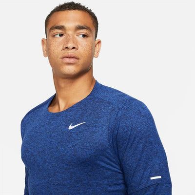 Nike Men's Dry Fit Element Running Crew Men's Tops - BlackToe Running#colour_obsidian-game-royal-reflective-silver