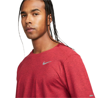 Nike Men's Dry Fit Element Running Crew Men's Tops - BlackToe Running#colour_dark-beetroot-reflective-silver