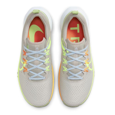 Nike Men's React Pegasus Trail 4 - BlackToe Running Inc.#colour_lt-iron-ore-volt-cobblestone
